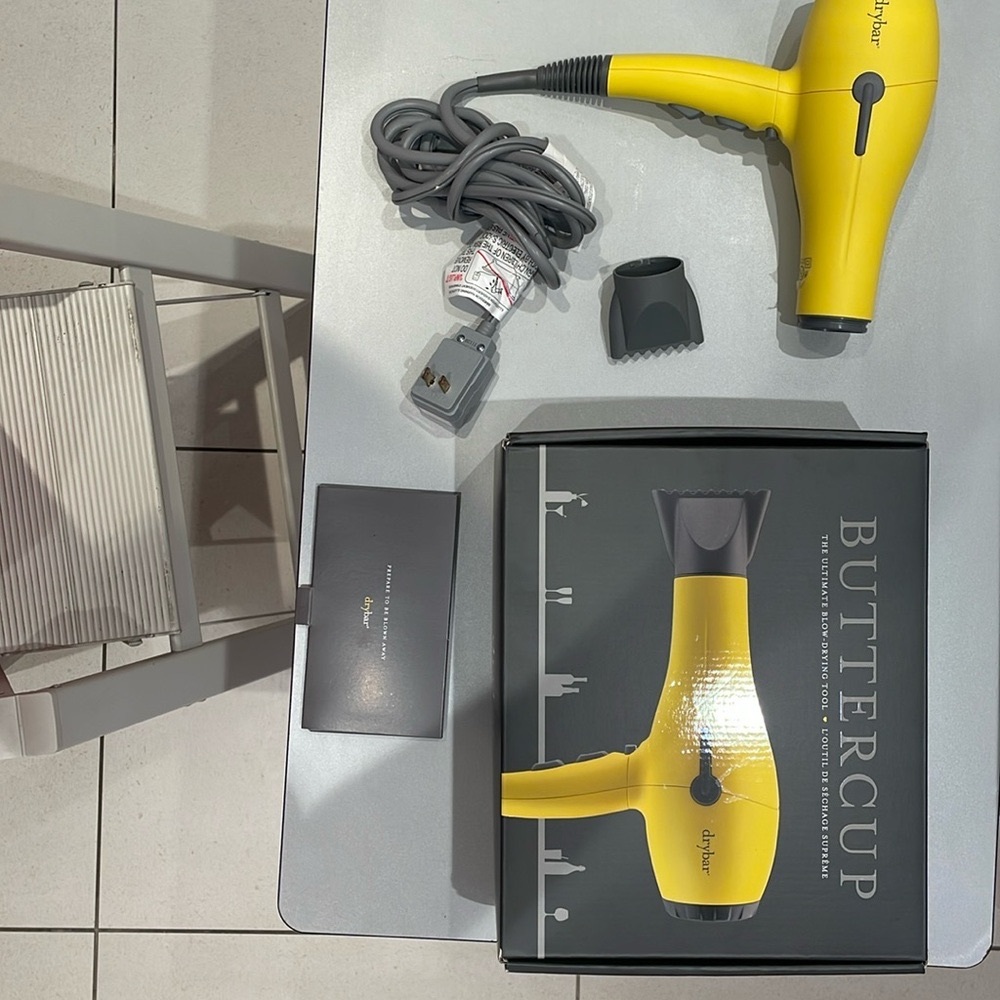 Buttercup Drybar blow dryer